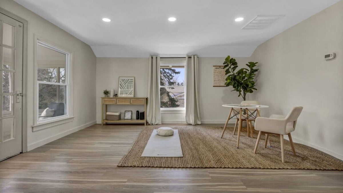 Cleveland Apartment | Escape to comfort at Be Cozy Getaway! Located in a serene neighborhood in Euclid.