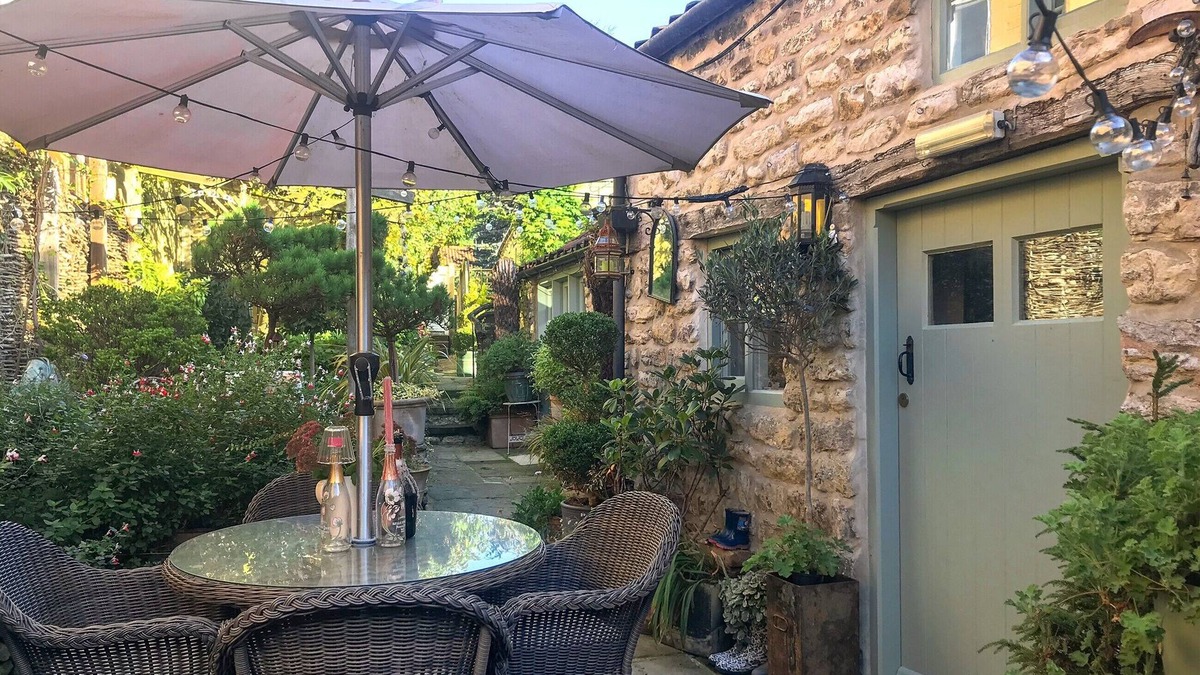 Helmsley Cottage | Escape to this romantic Helmsley cottage for two.