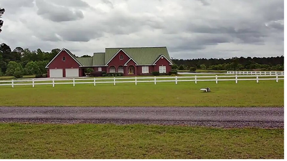 Waycross Other | Escape to Tranquility and Fun at this South Georgia Ranch. Pet-Friendly!