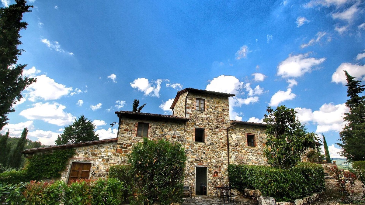 Radda in Chianti Apartment | Escape to Vineyards, Elba