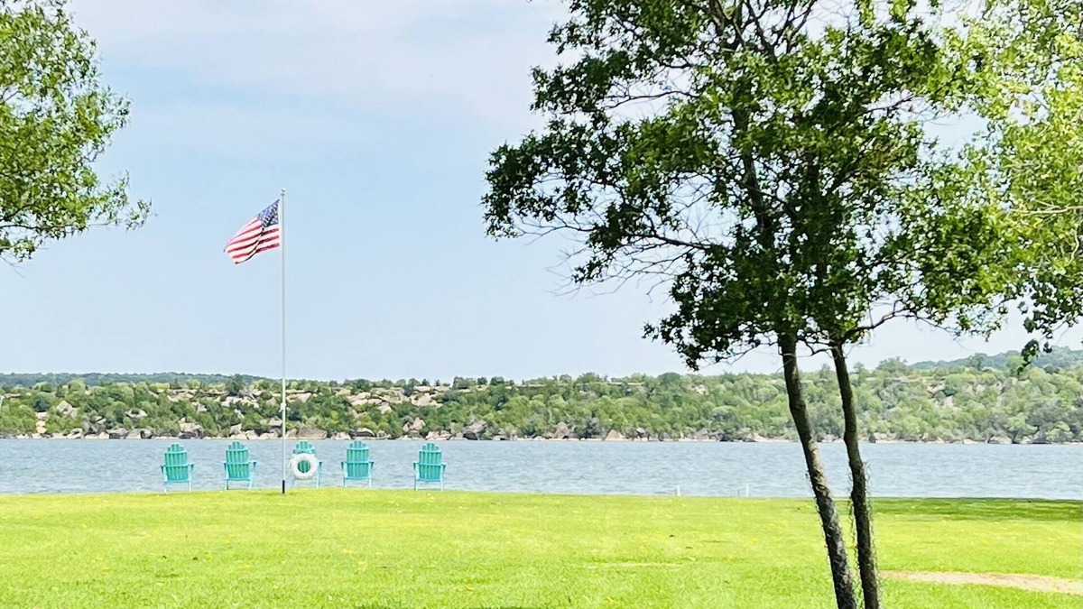 Graford House | Escape to waterfront acreage at PK.
