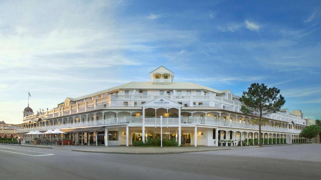 Fremantle Hotel | Esplanade Hotel Fremantle - by Rydges