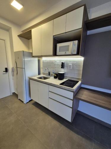 Liberdade Apartment | Estúdio novo 300 metros metrô Liberdade