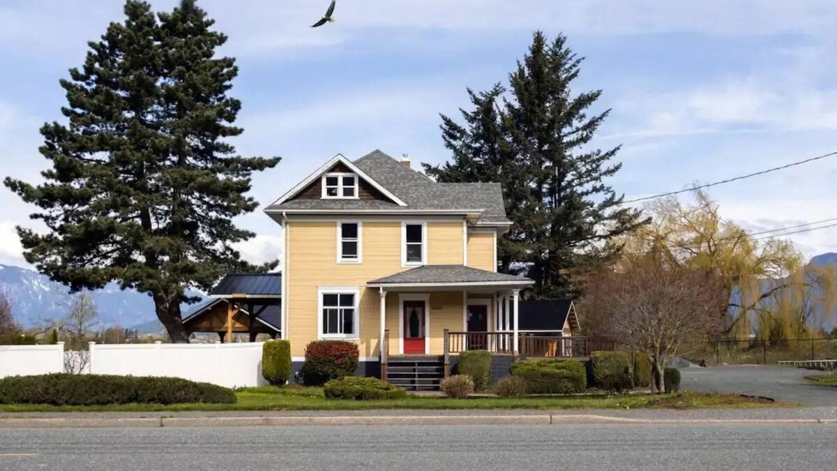 Popkum House | Est. 1912 - Rosedale Heritage Inn – downtown at your doorstep
