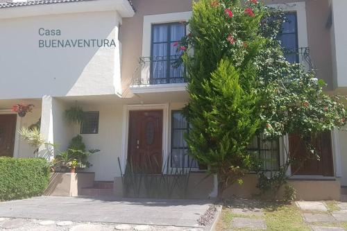 Morelia House | Estadía - buenaventura- Morelia Mich Coto privado