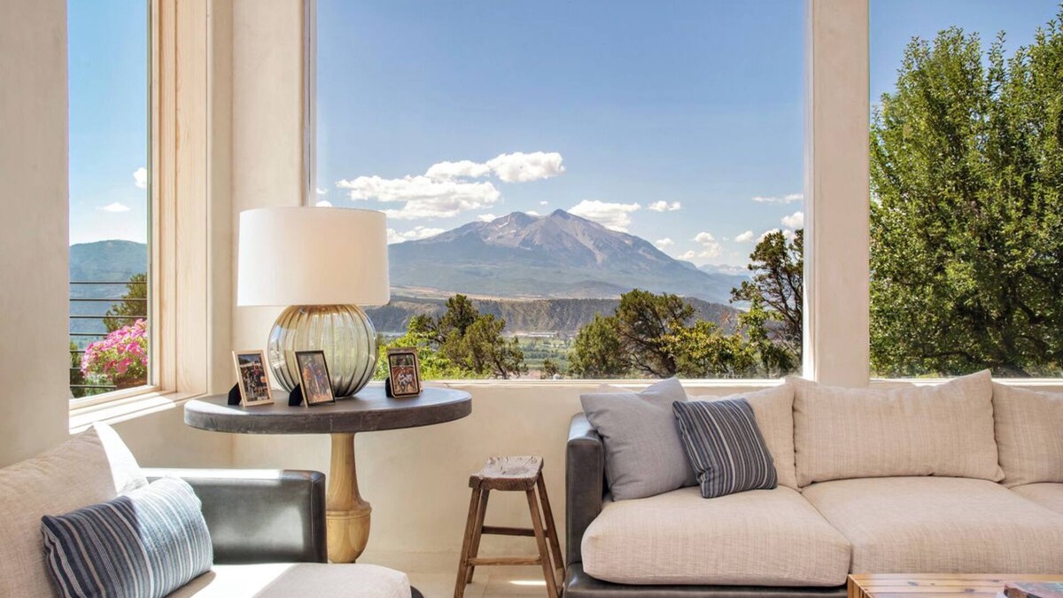 Carbondale House | Estate w/3 Spaces, Perfect For Extended Family, Near Aspen, Skiing, Hot Springs