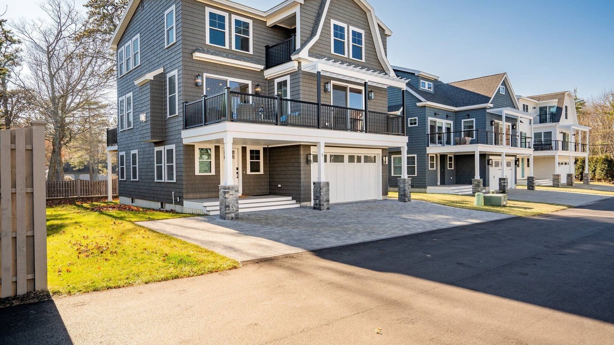 Southern Coast House | Estate w/Water Views! Steps to Beach! Sleeps 14!