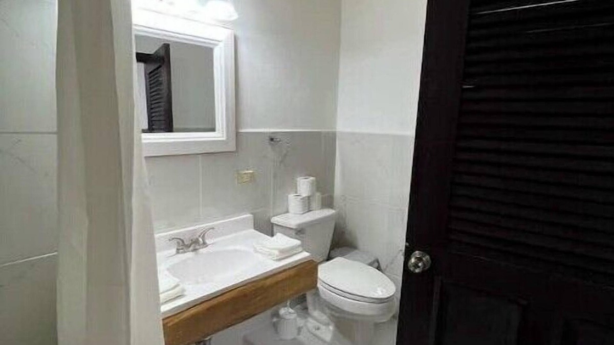 Belize City House | Estuary Belize Inn Apartment 2