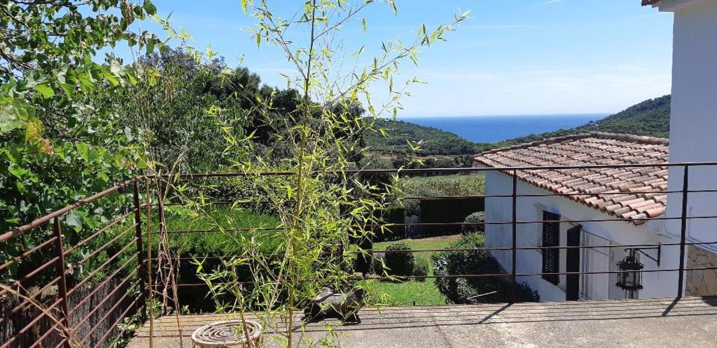 Aiguablava House | ESTUDIO vistas al mar TAMARIU y bosques de BEGUR