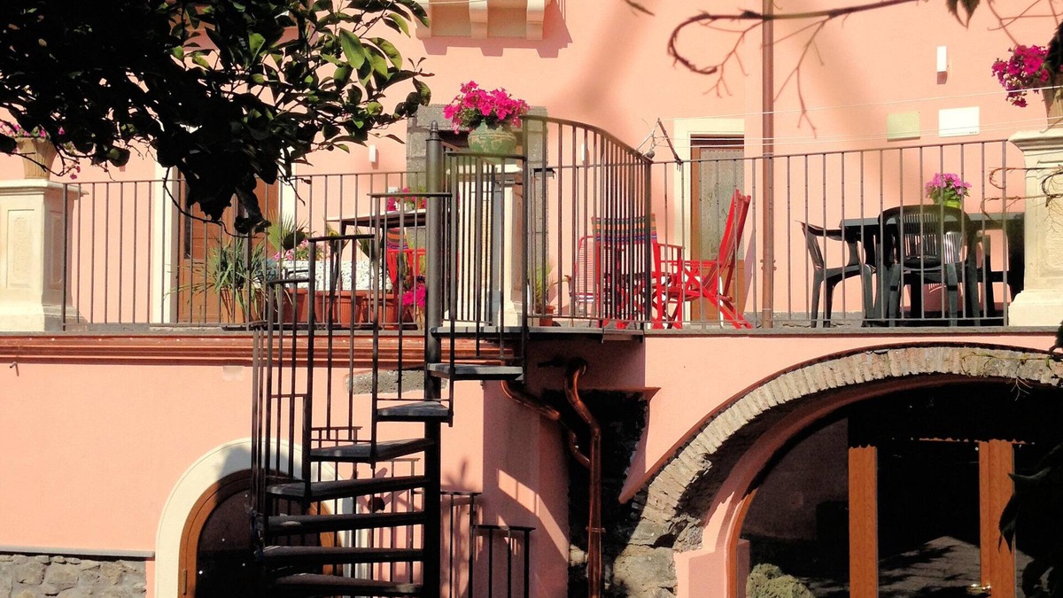 Trecastagni Apartment | Etna View fully renovated luxury apartment In historical residence in Sicily