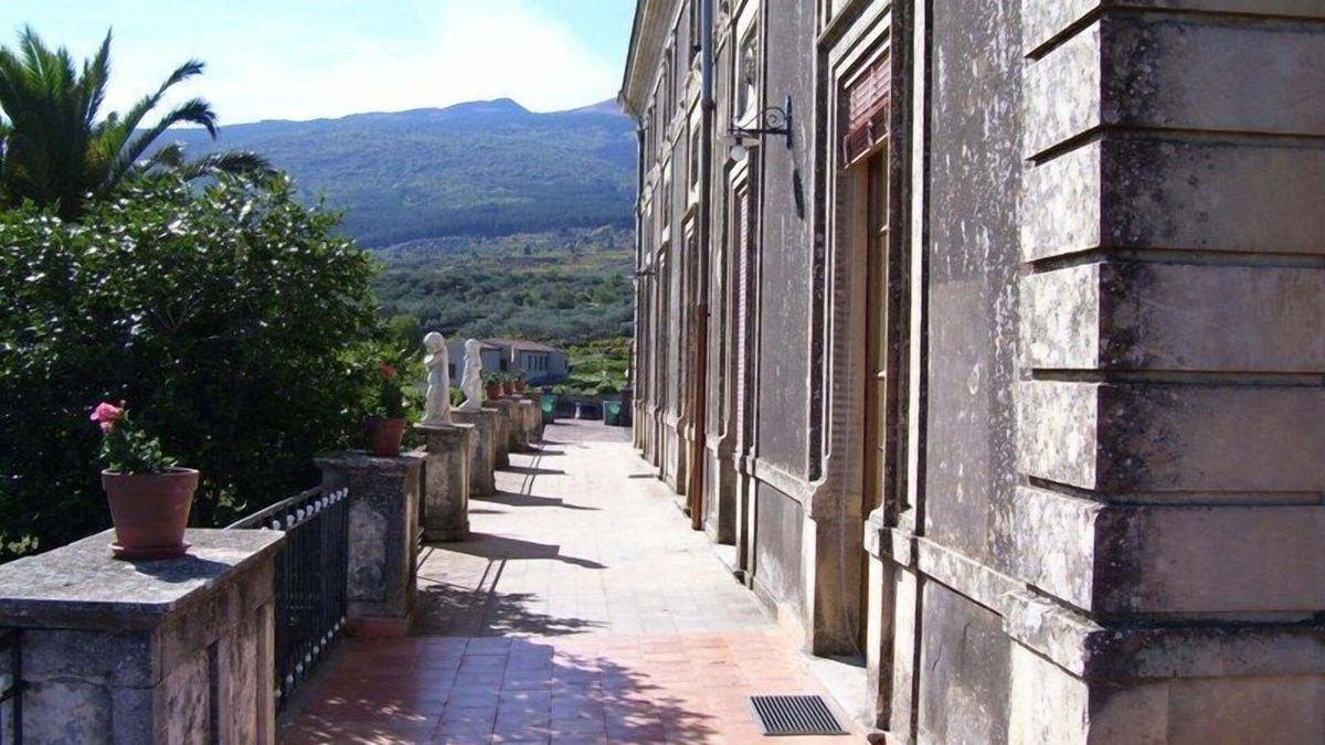 Passopisciaro Other | Etna Wine Agriturismo