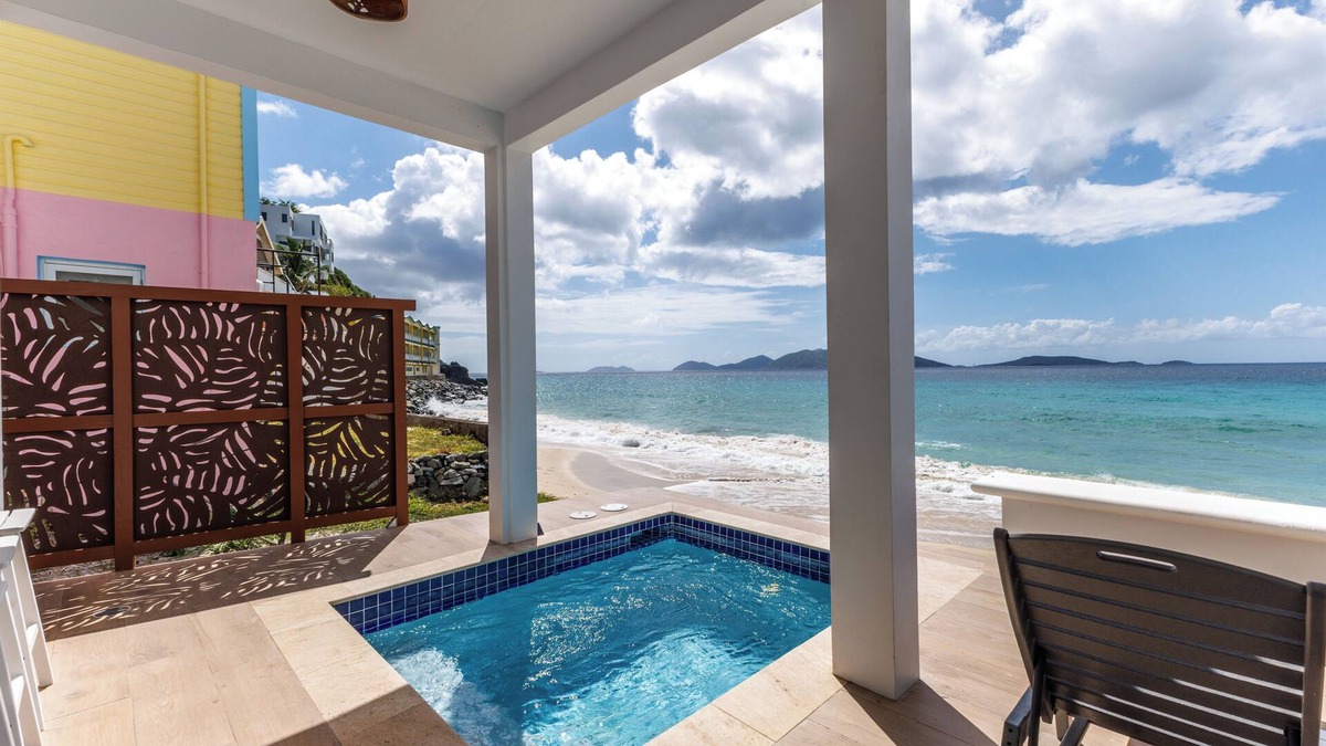West End Apartment | ETTA BEACH VILLA - Chic new luxury beachfront apartment with pool