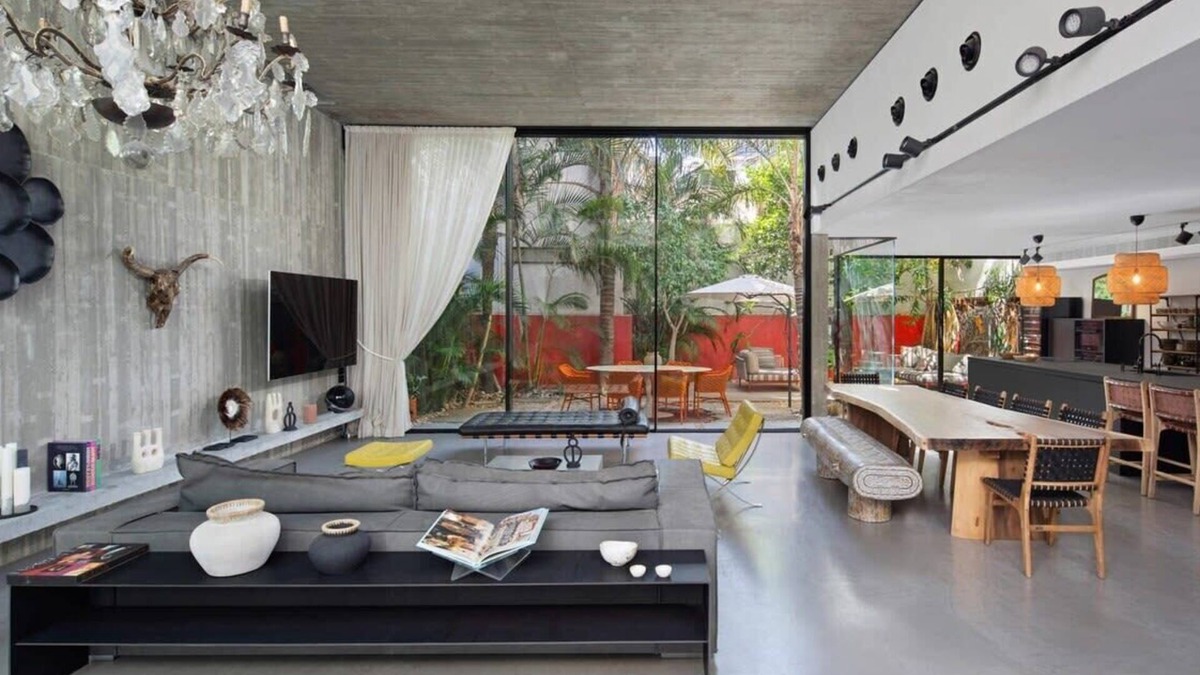 Neve Tzedek House | Eucalyptus Villa in Neve Tzedek by HolyGuest