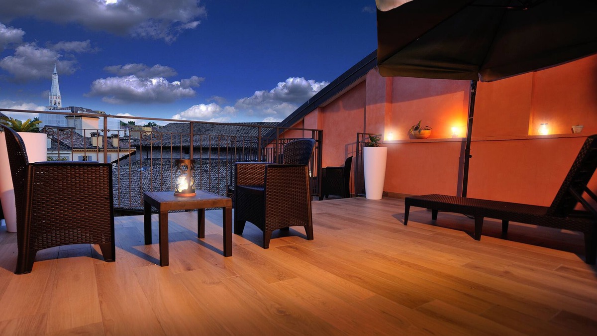 Old Town Apartment | Eulalia's House