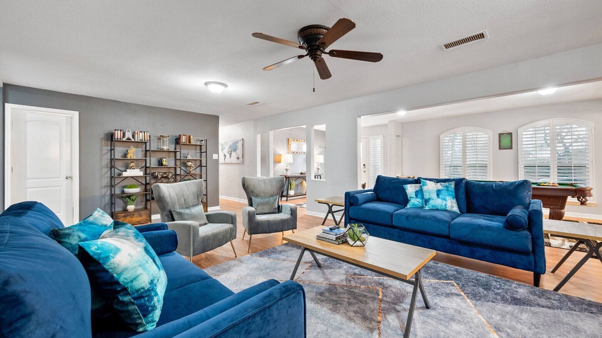 Euless House | Euless Oasis: 3 bed/3.5 bath home near DFW Airport