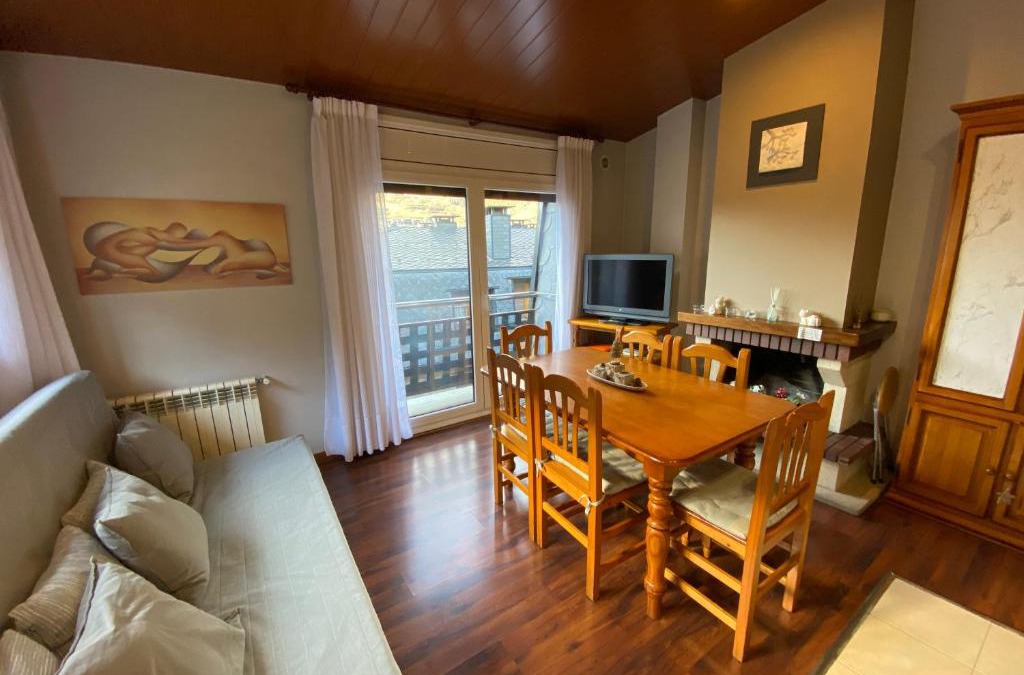 Encamp Apartment | Euro Àtic HUT 6794