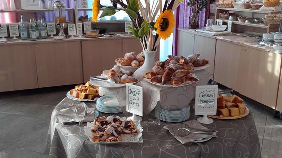 Cascina Hotel | Euro Hotel