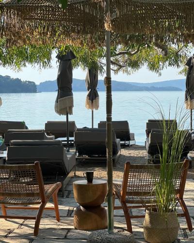 Nidri Hotel | Eva Beach Hotel Lefkada