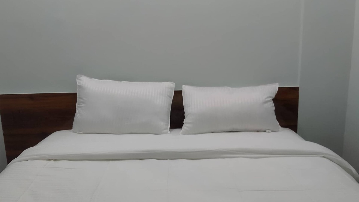 Guwahati Hotel | Evas Stay