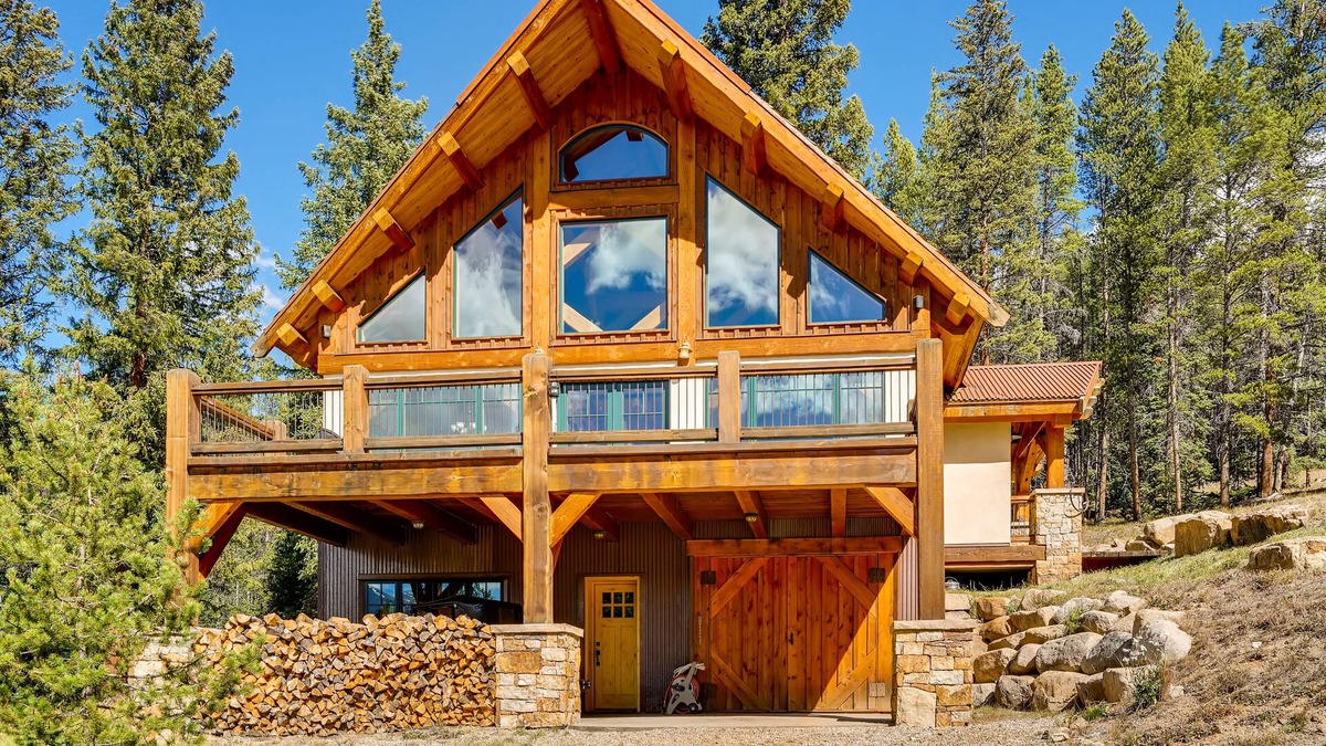 Red Cliff House | Evening Star: amazing mountain home in the Rockies near skiing