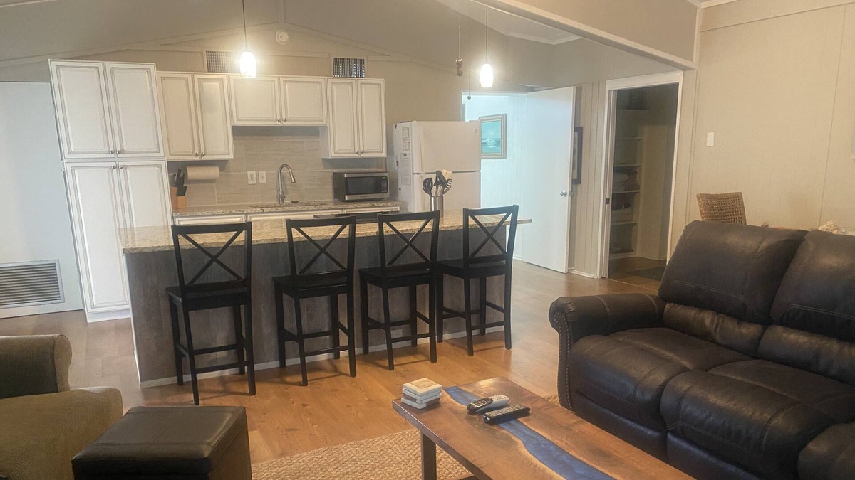 Everglades City House | Everglades City waterfront home with dock - DECEMBER DISCOUNT!