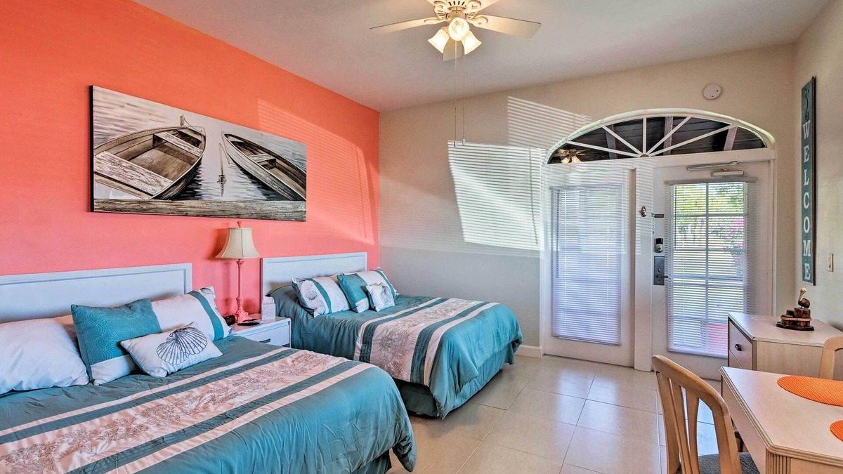 Naples Apartment | Everglades Studio: Marina View, Patio, Pool Access