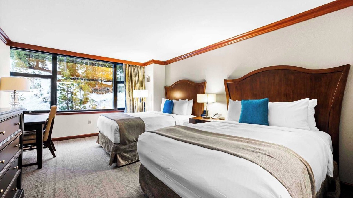 Olympic Valley Resort | Everline Resort- Forest View