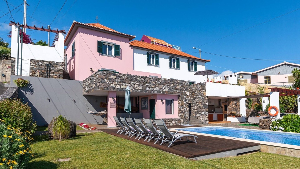 Estrela da Calheta Villa | Excellent Calheta Villa | Casa das Orquídeas | 3 Bedrooms | Country & Ocean Views