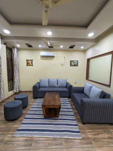 Noida Villa | Excellent Home Away from Home!