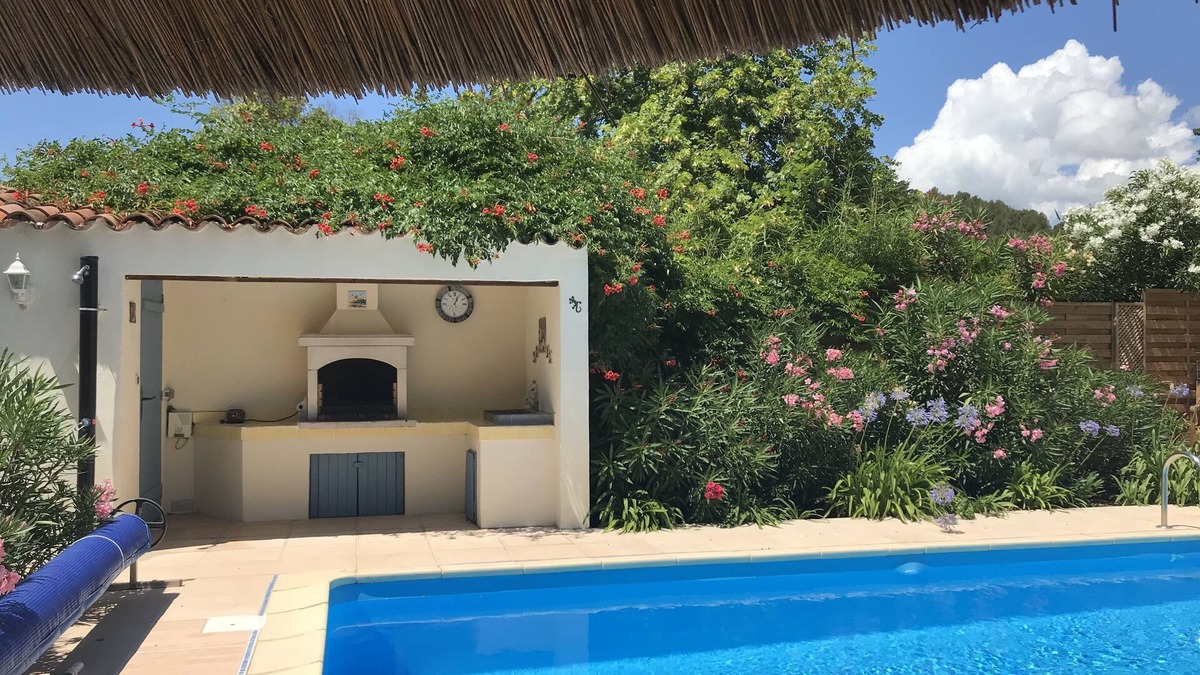 Bize-Minervois Villa | Excellent location in a peaceful setting yet 2 mins walk to shops & restaurants