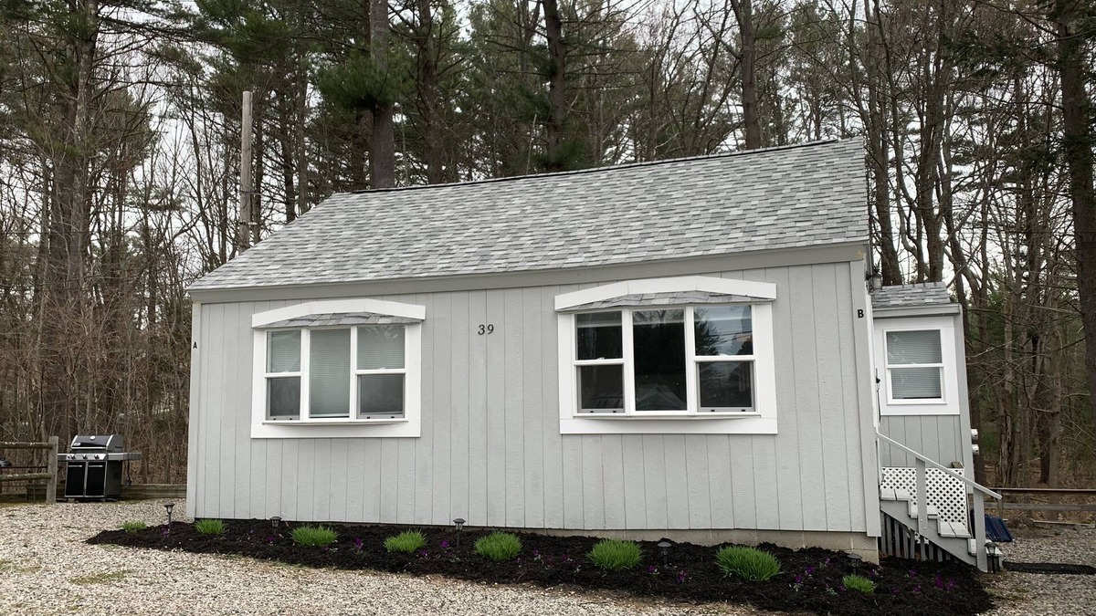 Ogunquit Cottage | Excellent Location and Value! 1/2 Mile walk to the Beach