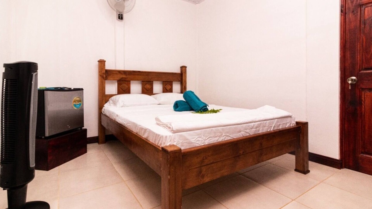 Cocles Cabin | Excellent option for long stays. Safe and economic private room