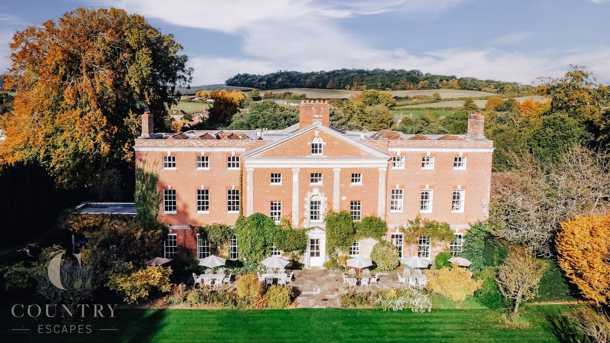 Cranborne House | Exceptional 11 Bedroom Country House in Dorset