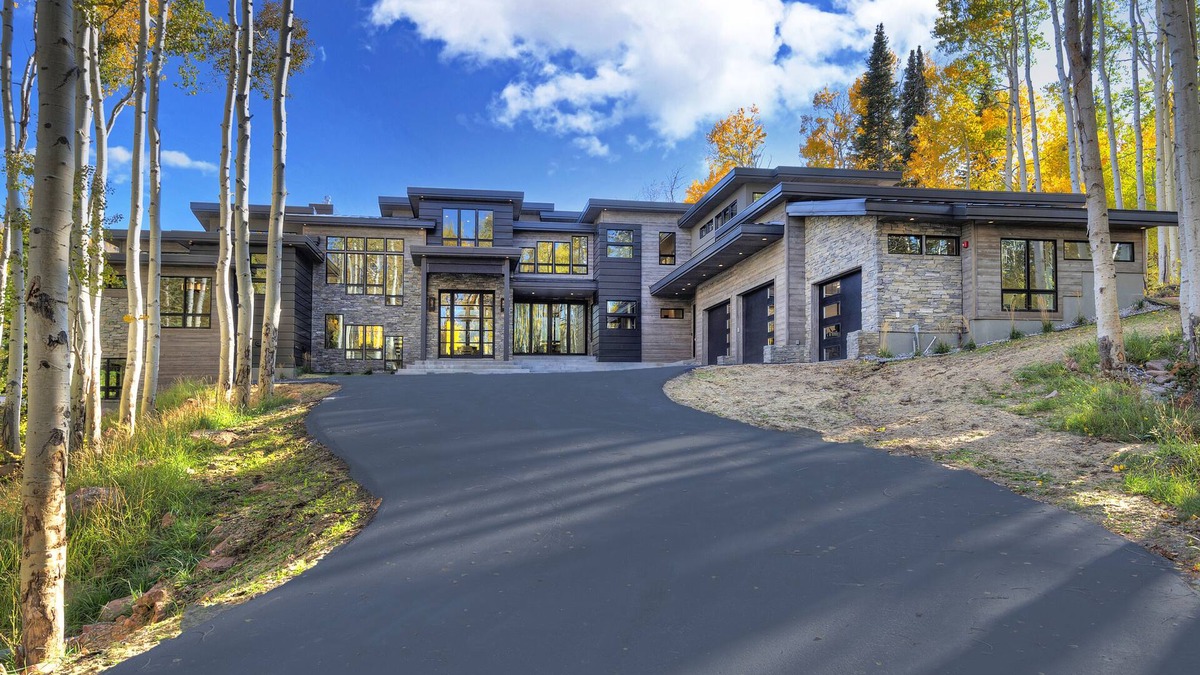 Park City House | Exceptional Park City Ski In-Ski Out Villa in The Colony