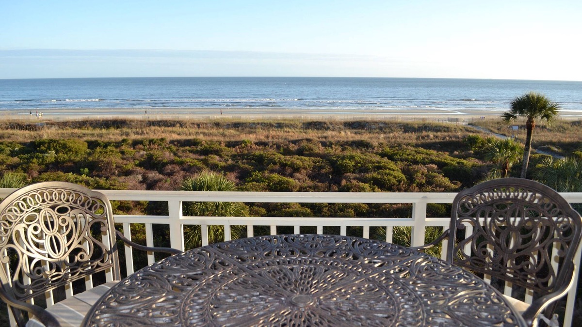 Hilton Head Island Villa | EXCEPTIONAL OCEAN VIEWS - 4th Floor, direct Oceanfront