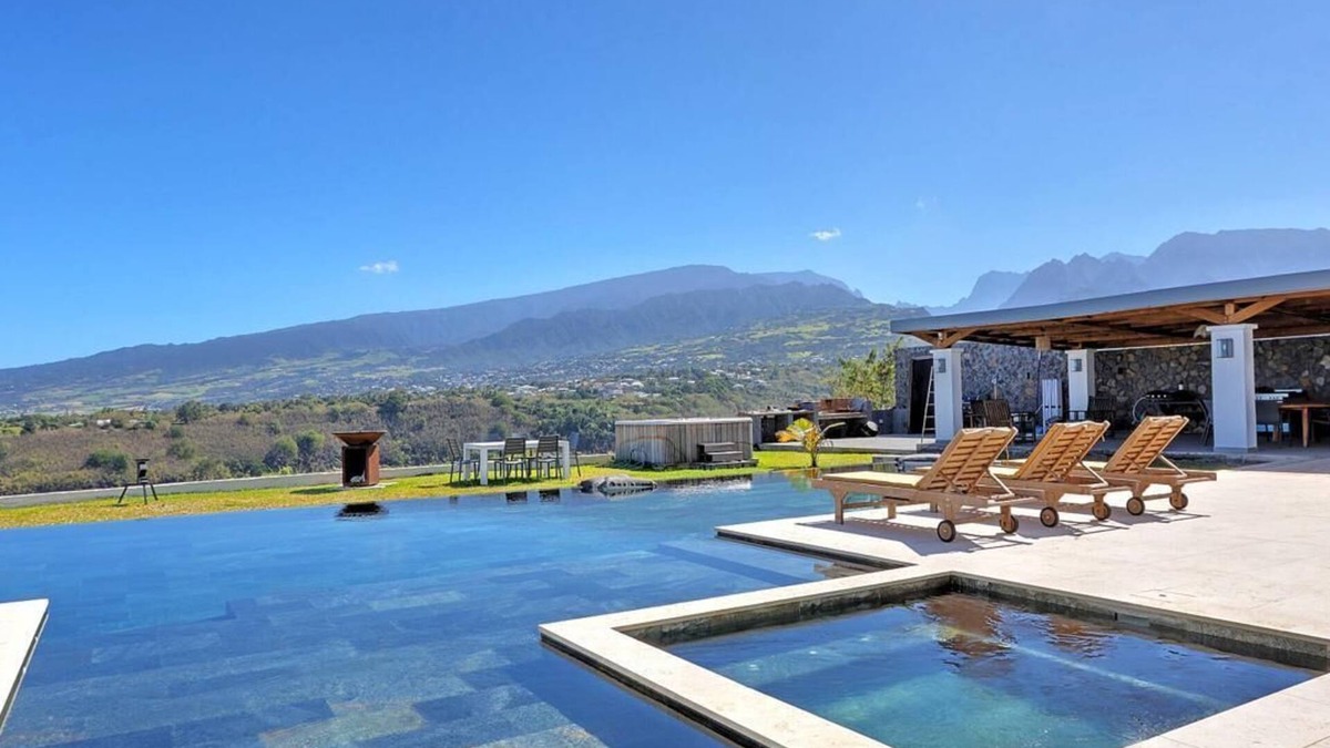 Ravine des Cabris Villa | Exceptional villa in St Pierre