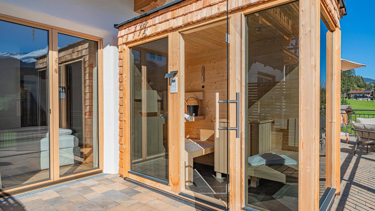 Schonbach Apartment | Exclusive apartments with garden and sauna