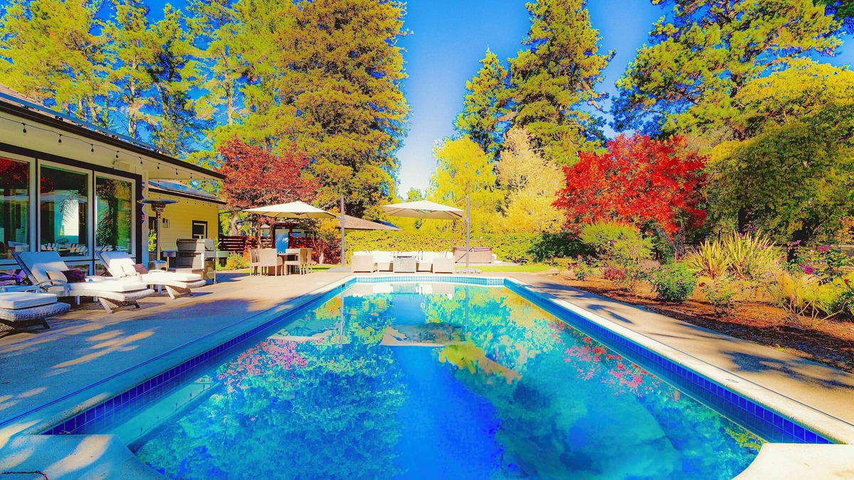 Freestone House | Exclusive 6 Acre Luxe Villa & Ranch in Sonoma Wine Country, Pool, Hot Tub, Bocce