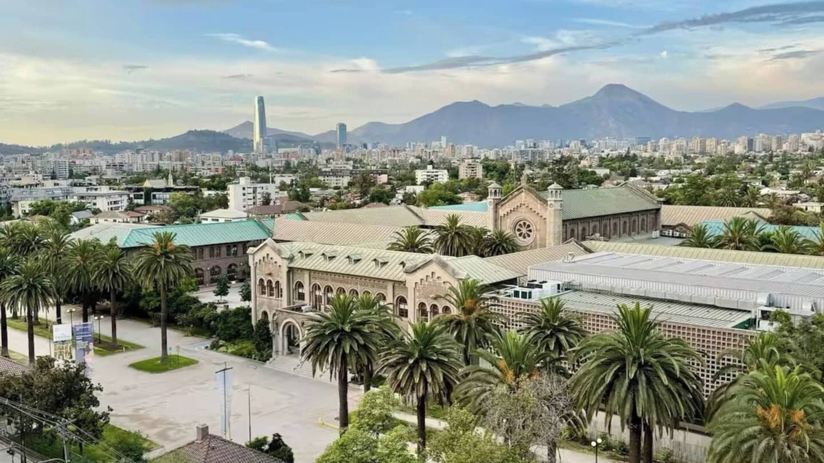 Nunoa Apartment | Exclusive Apartment in Luxury Building with the Best View of the City