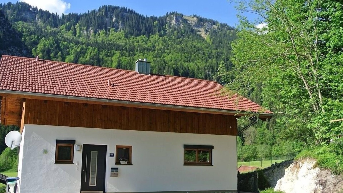 Oberammergau House | Exclusive house with panoramic views in the Alps. Exclusive + individuel