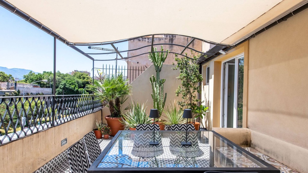 Albergheria Apartment | Exclusive Normanni Apartment with Terrace by Wonderful Italy