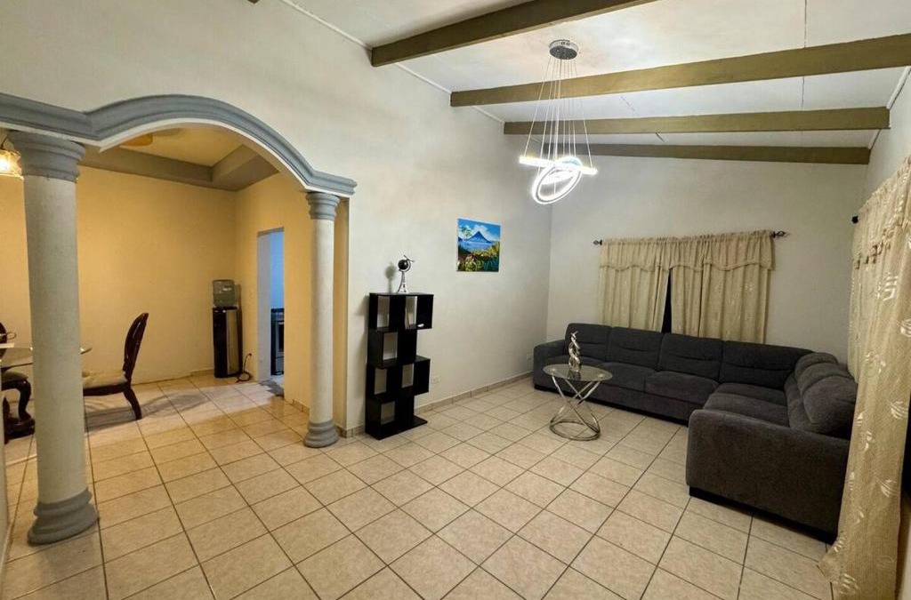 Sector 1 Nor-Oeste House | Exclusive Platinum House 2HA