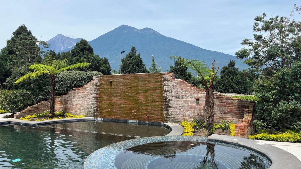 Santa Catarina Barahona House | Exclusive retreat with Volcano Views