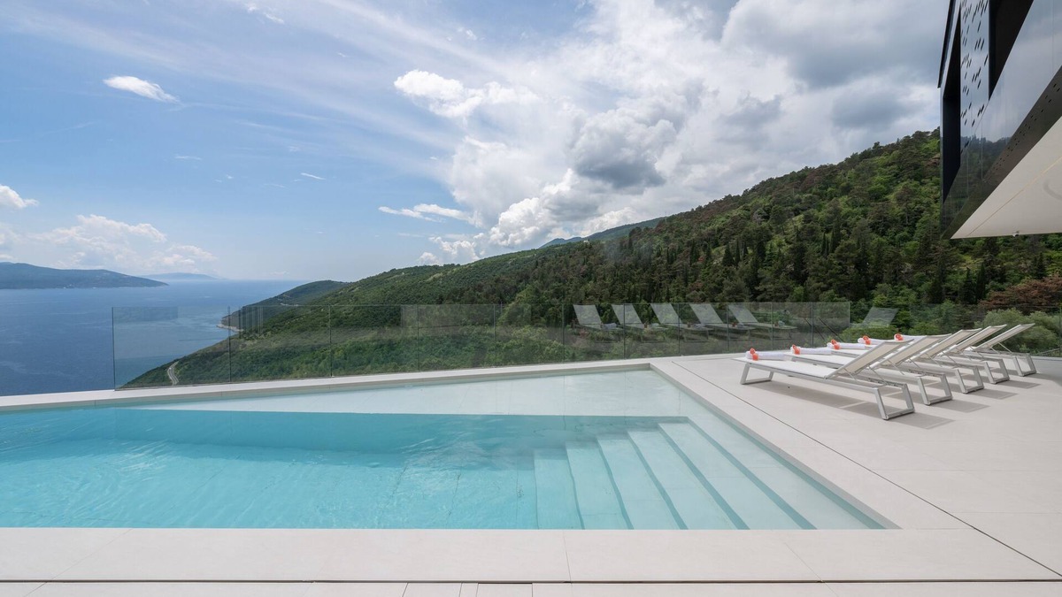 Mosenice Villa | Exclusive Spa & Wellness Villa With Indoor & Outdoor Pool - Magnificent sea View