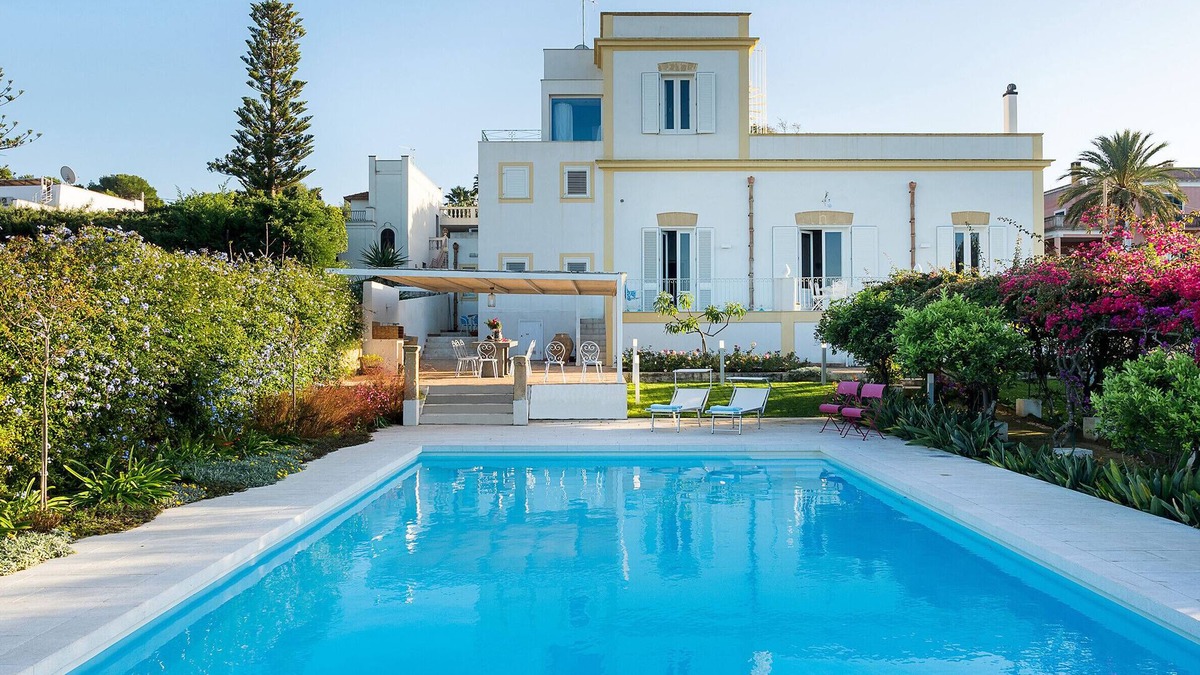 Marsala Villa | Exclusive villa with pool, external kithchen, in Marsala, Sicily