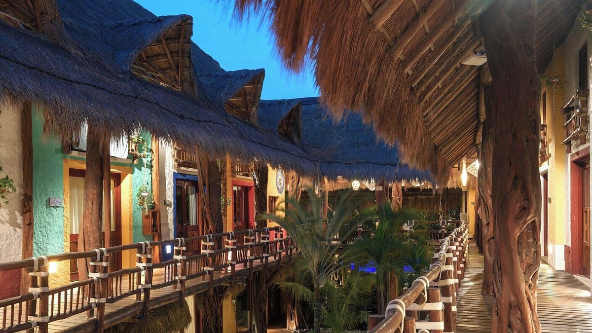 Downtown Holbox Hotel | Exe El Pueblito