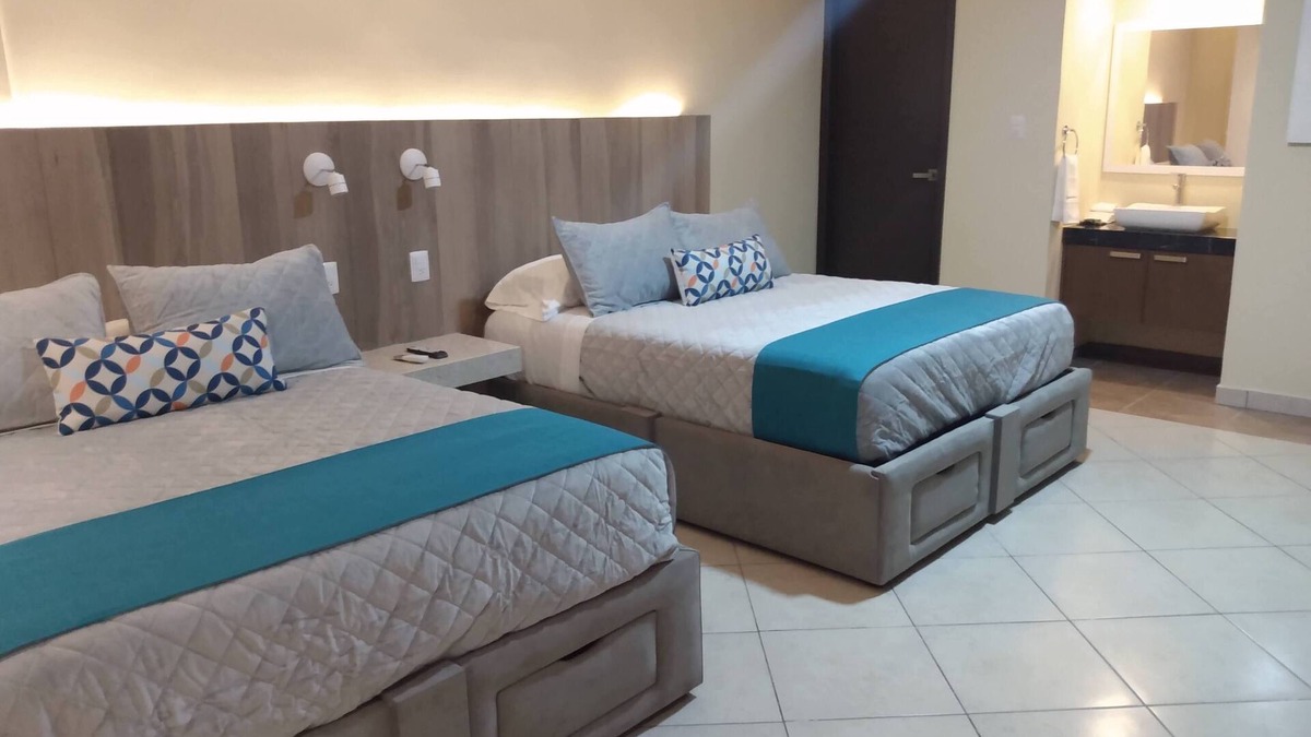 Malecon Hotel | EXECUTIROOMS Veracruz