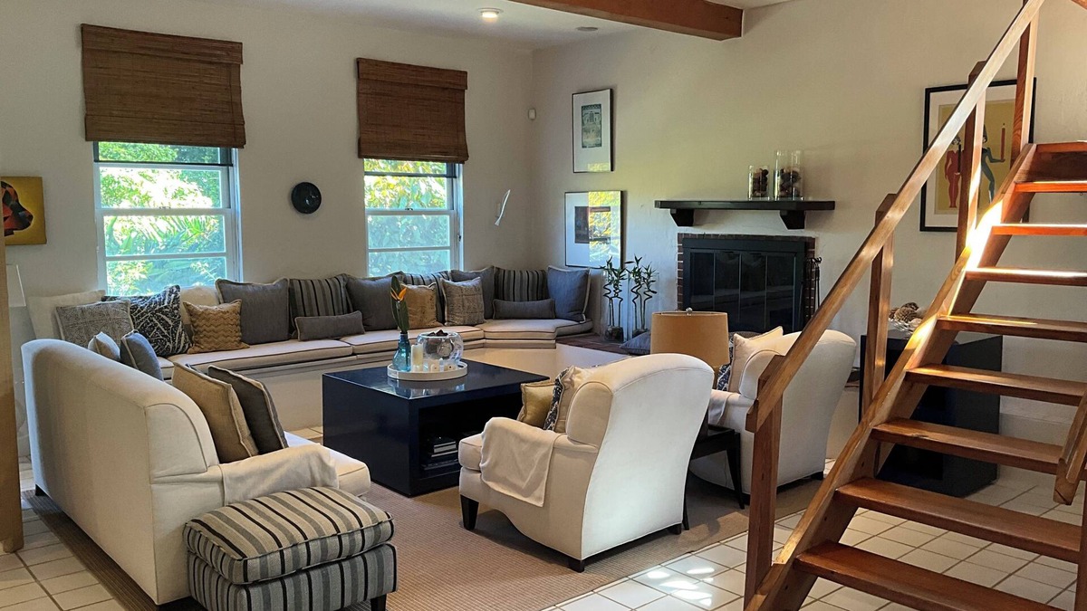 Tucker's Town House | Executive 3-bedroom house in the exclusive Tuckers Town area.