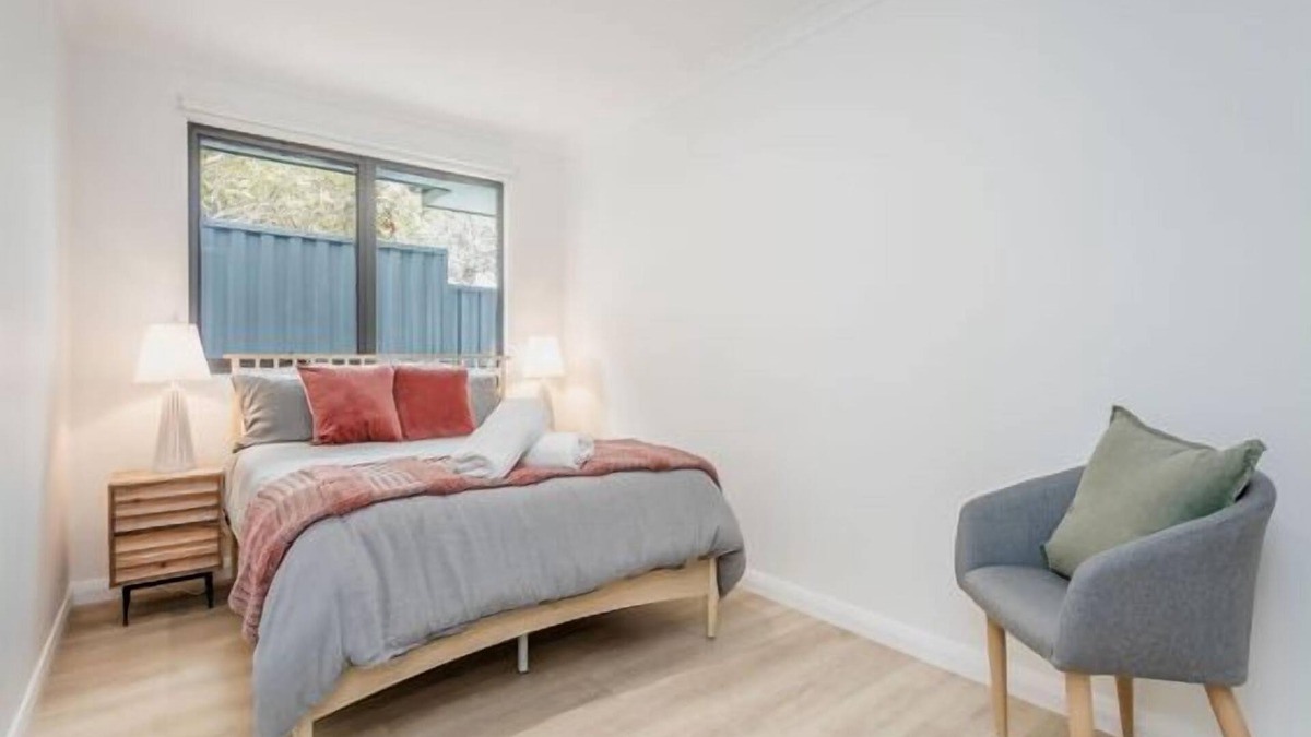 Albany House | Executive Comfort right in the Heart of Albany