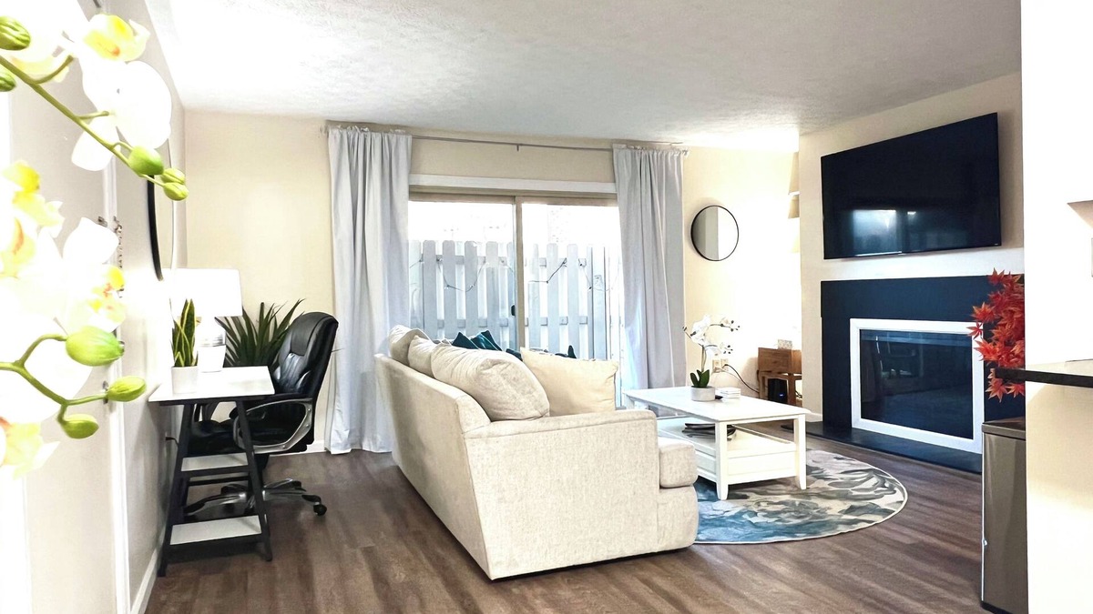 Vandalia Condo | Executive Condo: King primary en-suite! A part of the Uptown Collective Suites